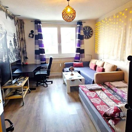 Cozy Trendy Spacious Room In Green Area 12 Min. Near To The Center Alexanderplatz Berlijn Buitenkant foto