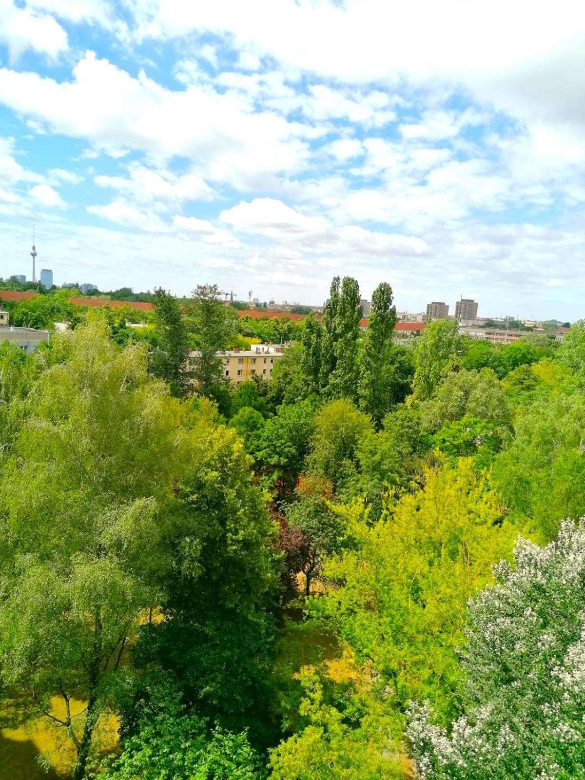 Cozy Trendy Spacious Room In Green Area 12 Min. Near To The Center Alexanderplatz Berlijn Buitenkant foto